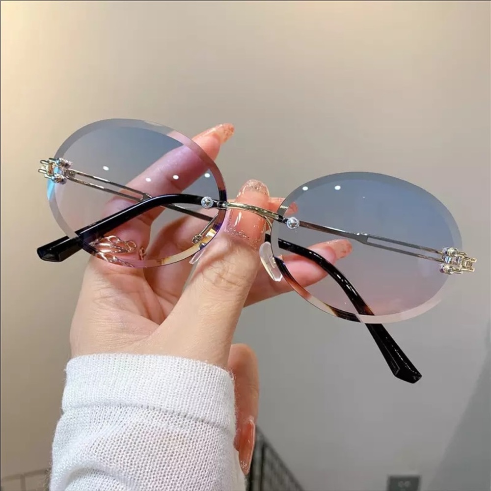 💥2/$5💥 Rimless Sunglasses